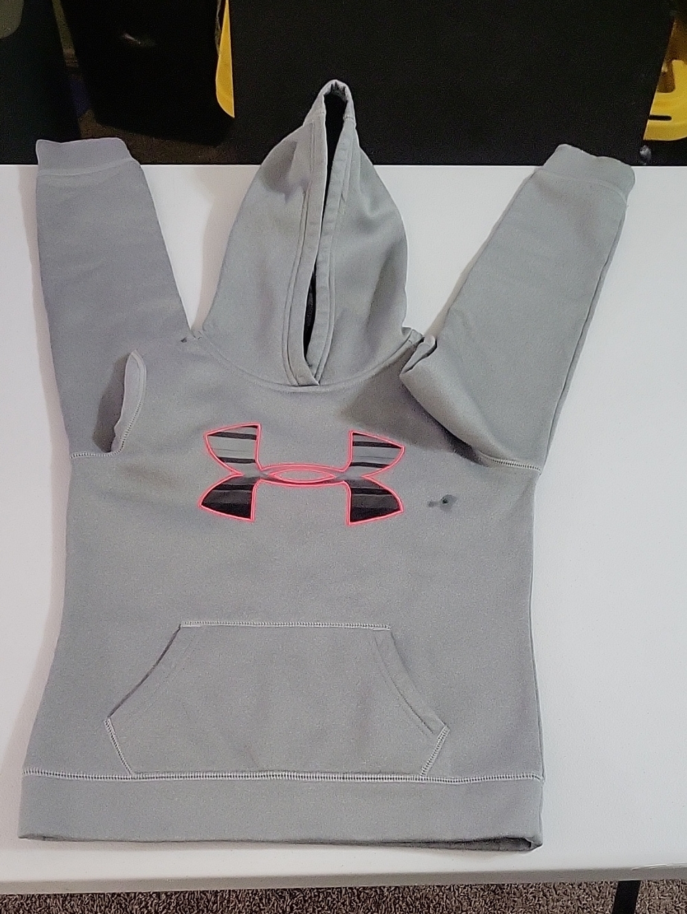 Under Armour Light Gray Pullover Hoodie with Pink-Trim Logo